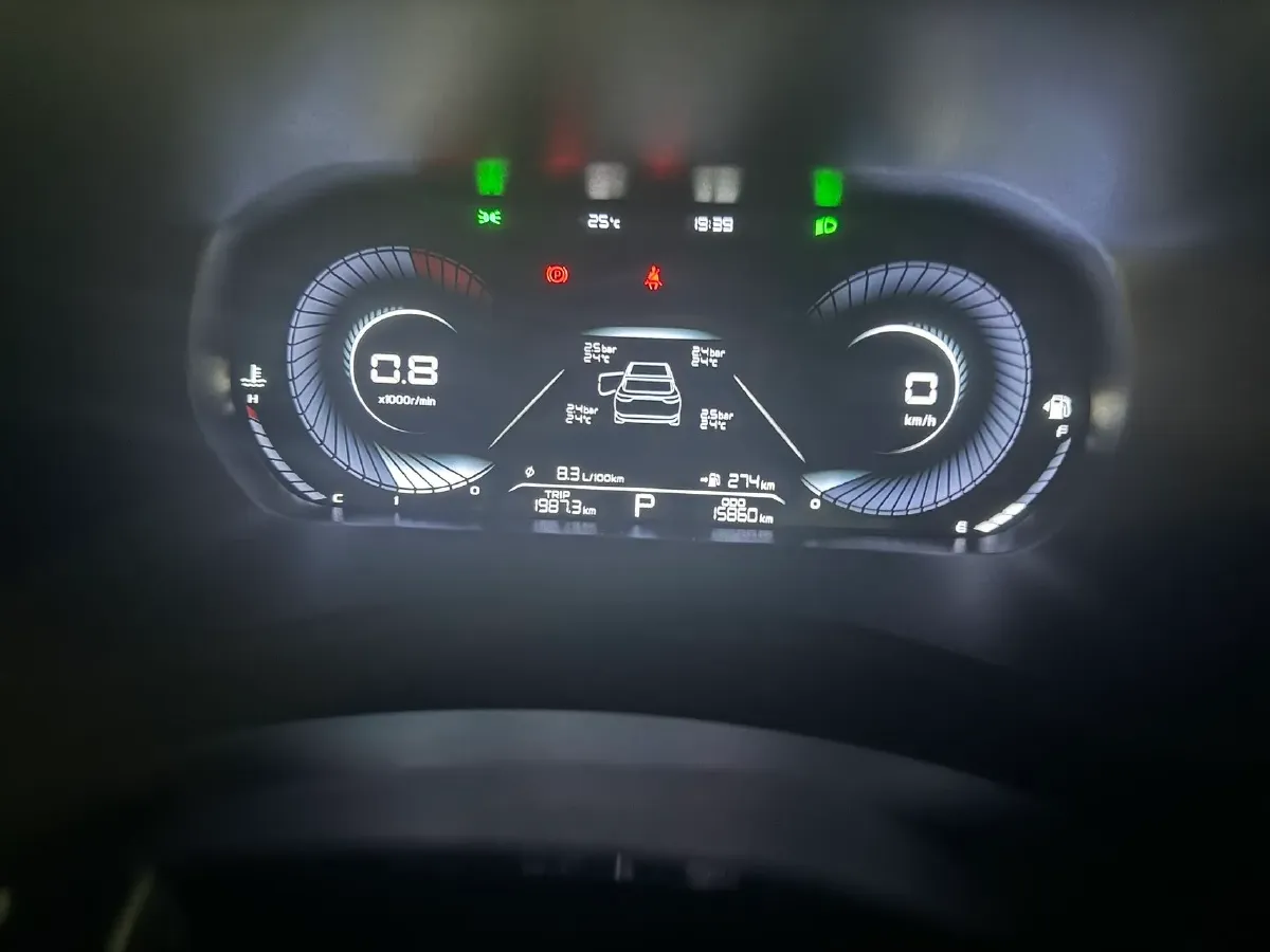 2022 Geely Emgrand 1.5L 114HP L4 CVT,autocango,china used car exporter,china ev exporter,chinese used car exporter,chinese used ev exporter