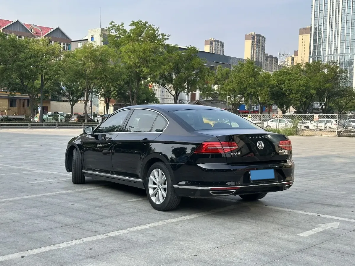 2019 Chevrolet Malibu XL 2.0T 241HP L4 9AT,autocango,china used car exporter,china ev exporter,chinese used car exporter,chinese used ev exporter