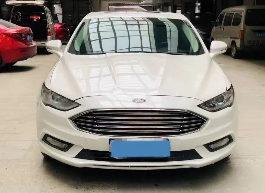 2018 Ford Mondeo 2.0T 204HP L4 6AT,autocango,china used car exporter,china ev exporter,chinese used car exporter,chinese used ev exporter