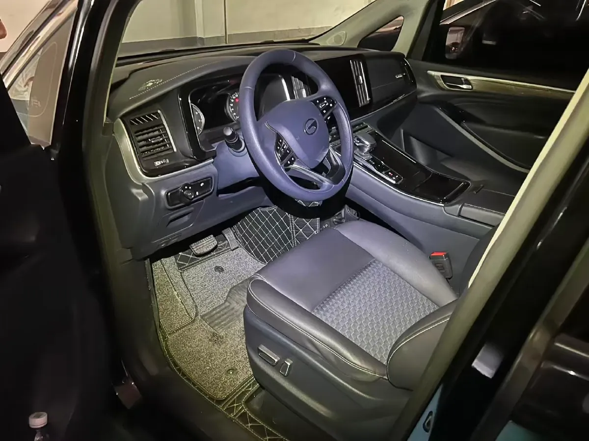 2023 GAC Trumpchi M8 2.0T 252HP L4 8AT,autocango,china used car exporter,china ev exporter,chinese used car exporter,chinese used ev exporter
