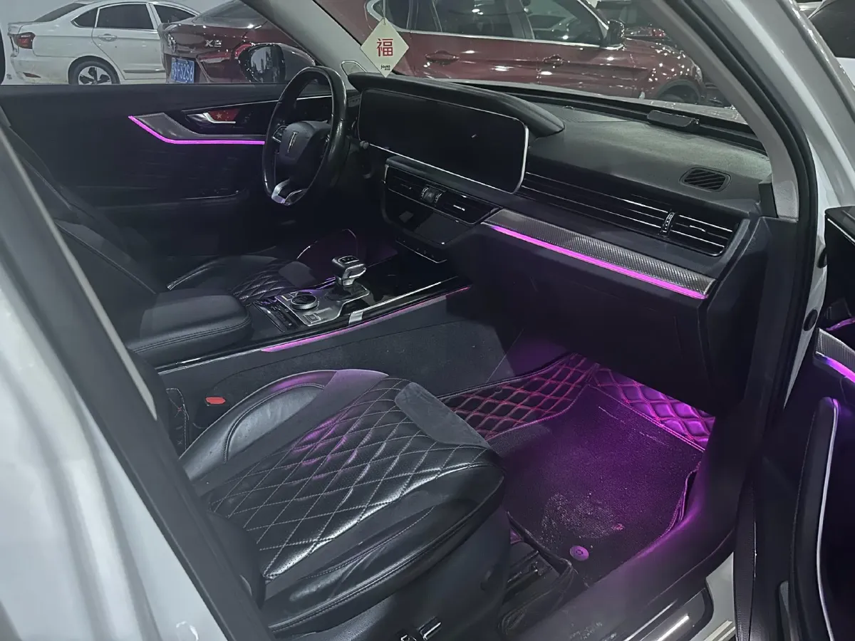 2019 HongQi HS5 2.0T 224HP L4 6AT,autocango,china used car exporter,china ev exporter,chinese used car exporter,chinese used ev exporter