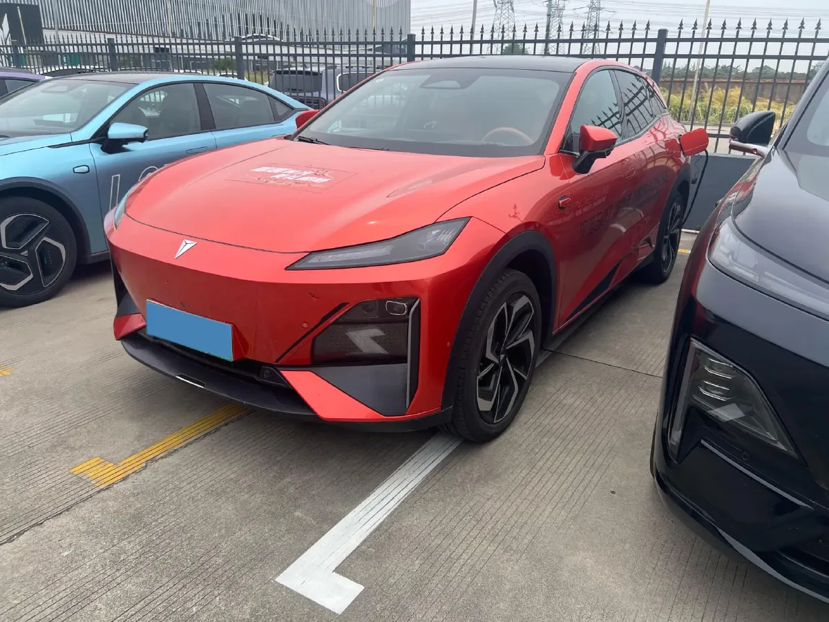 2025 Deepal S07 BEV 68.82KWH,autocango,china used car exporter,china ev exporter,chinese used car exporter,chinese used ev exporter