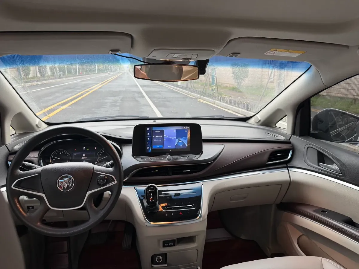 2021 Buick GL8 2.0T 237HP L4 9AT,autocango,china used car exporter,china ev exporter,chinese used car exporter,chinese used ev exporter