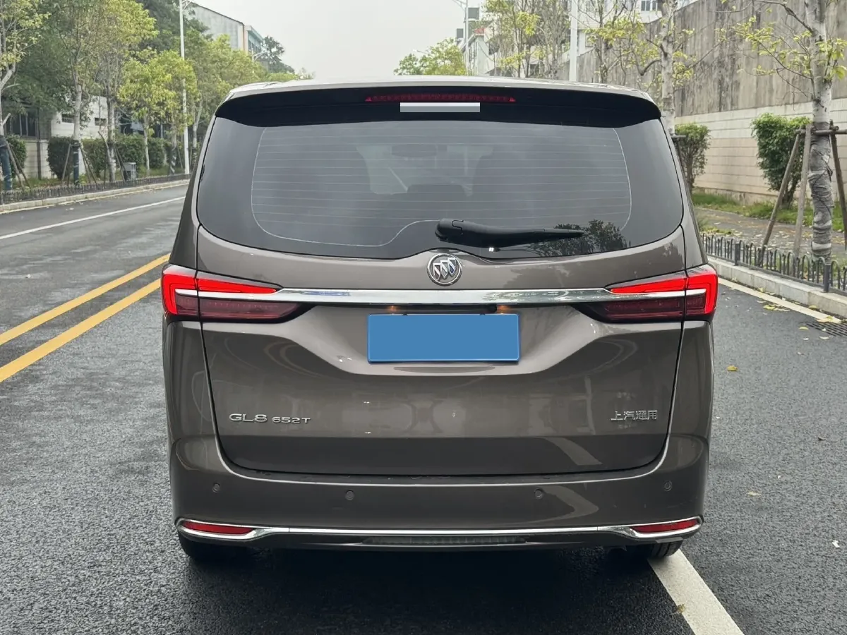 2021 Buick GL8 2.0T 237HP L4 9AT,autocango,china used car exporter,china ev exporter,chinese used car exporter,chinese used ev exporter