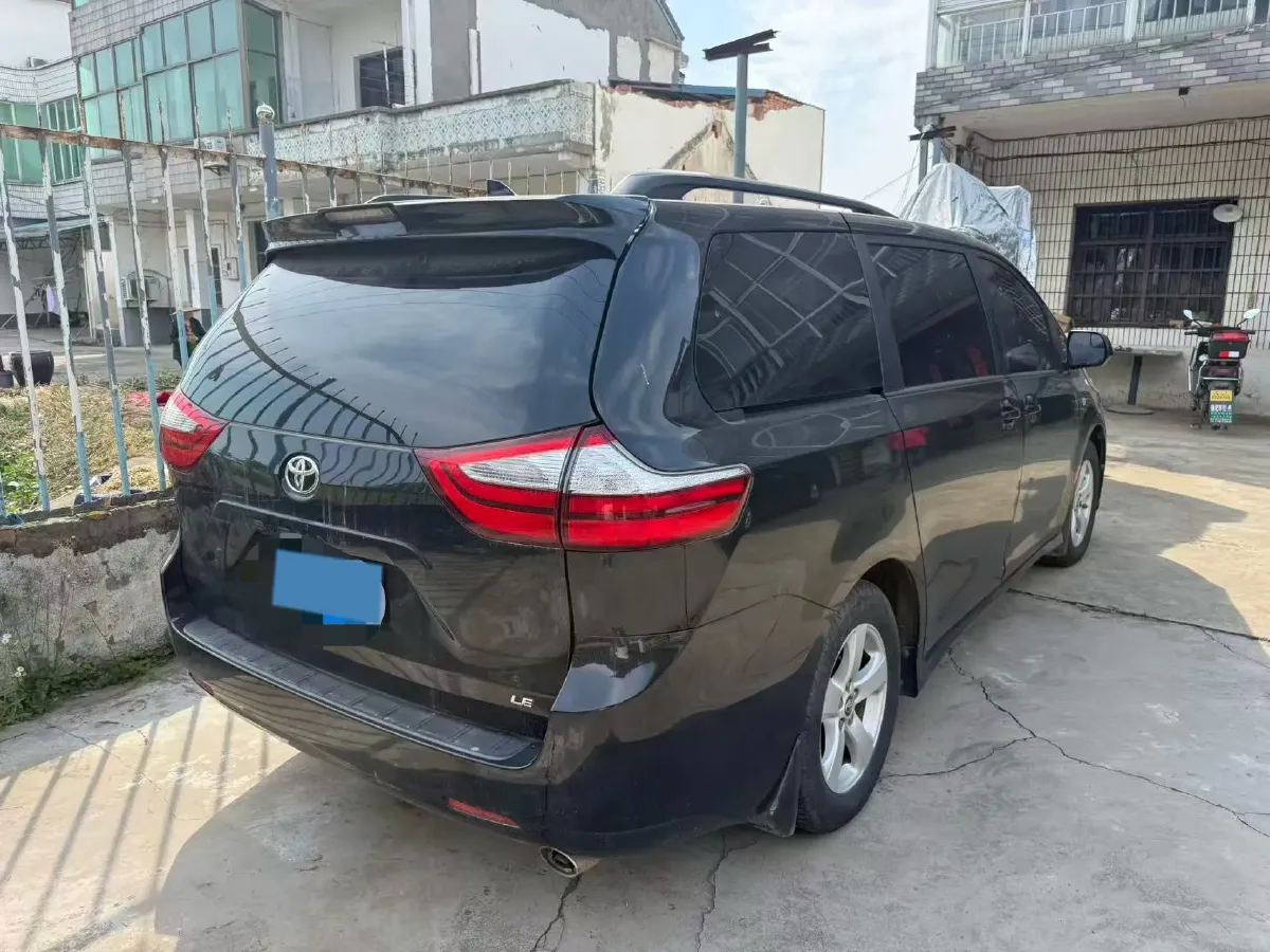 2017 Isuzu Mu-X 3.0T 177HP L4 6AT,autocango,china used car exporter,china ev exporter,chinese used car exporter,chinese used ev exporter