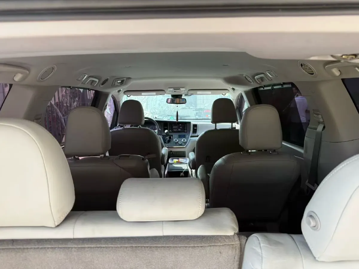 2017 Isuzu Mu-X 3.0T 177HP L4 6AT,autocango,china used car exporter,china ev exporter,chinese used car exporter,chinese used ev exporter