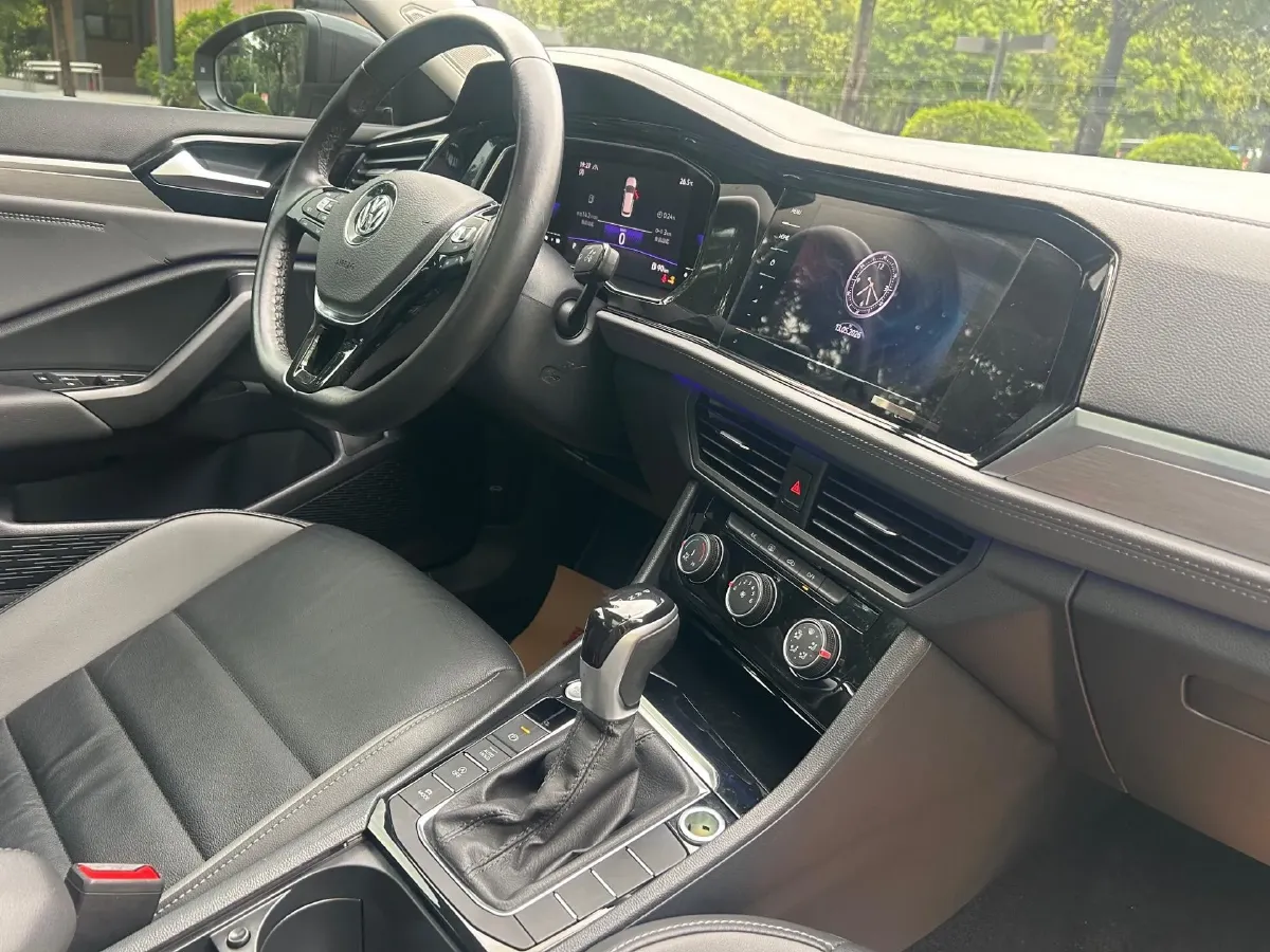 2022 Volkswagen Sagitar 1.4T 150HP L4 7DCT,autocango,china used car exporter,china ev exporter,chinese used car exporter,chinese used ev exporter