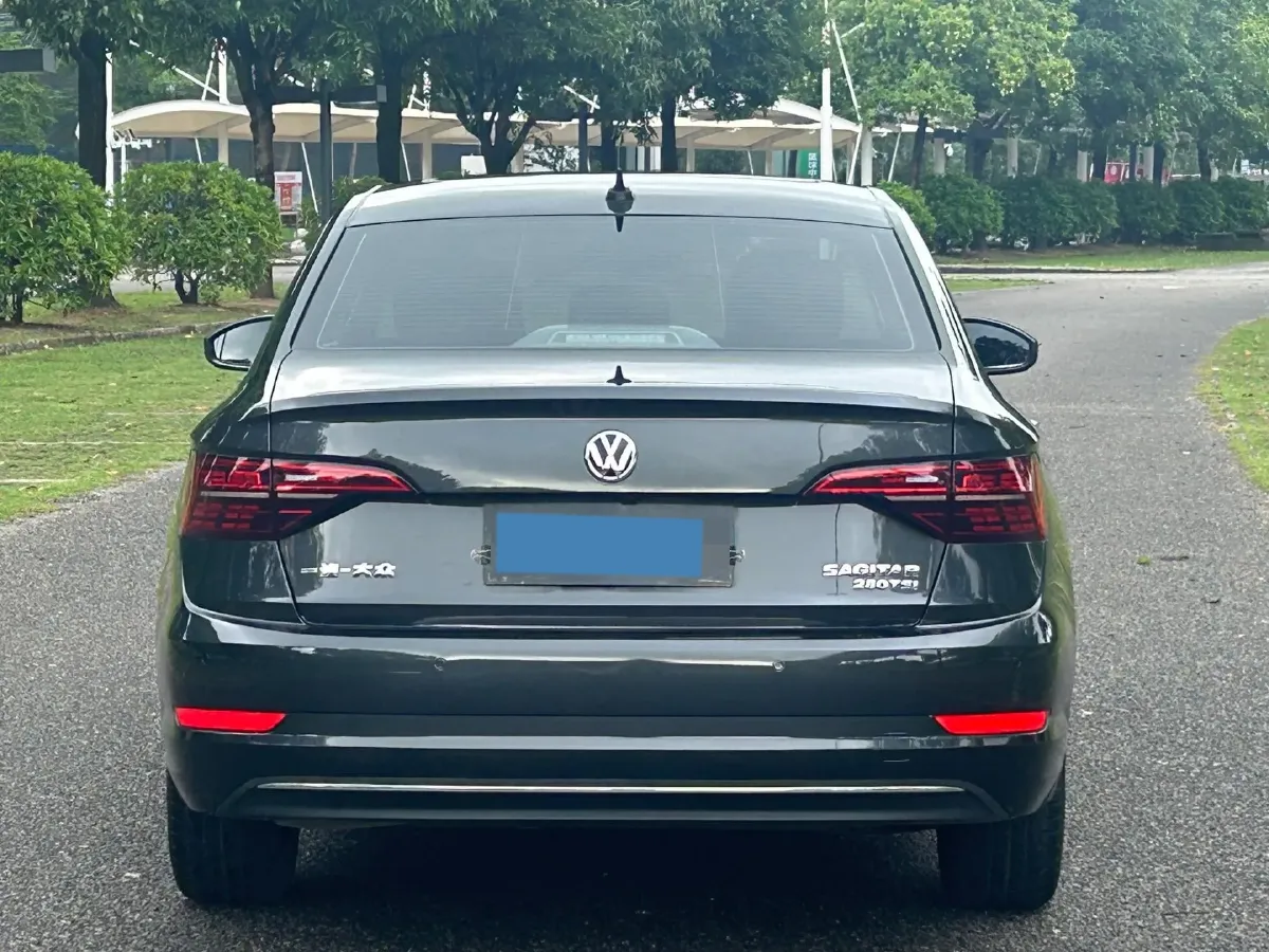 2022 Volkswagen Sagitar 1.4T 150HP L4 7DCT,autocango,china used car exporter,china ev exporter,chinese used car exporter,chinese used ev exporter
