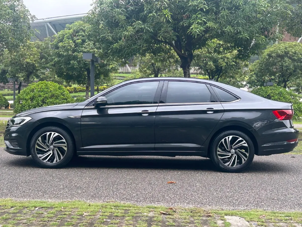2022 Volkswagen Sagitar 1.4T 150HP L4 7DCT,autocango,china used car exporter,china ev exporter,chinese used car exporter,chinese used ev exporter