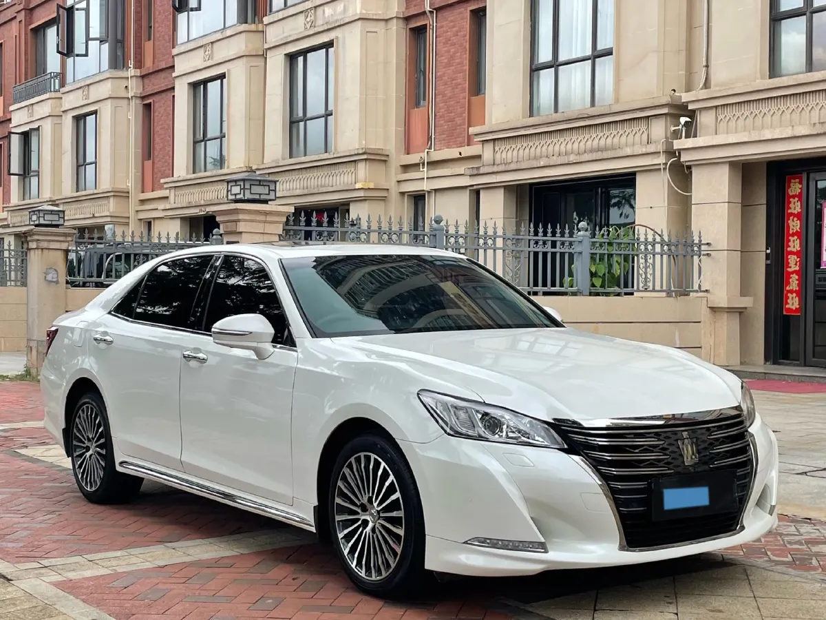 2018 Toyota Highlander 2.0T 220HP L4 6AT,autocango,china used car exporter,china ev exporter,chinese used car exporter,chinese used ev exporter
