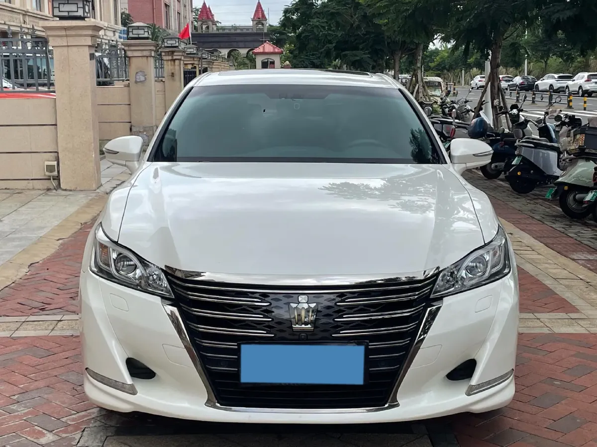 2018 Toyota Highlander 2.0T 220HP L4 6AT,autocango,china used car exporter,china ev exporter,chinese used car exporter,chinese used ev exporter