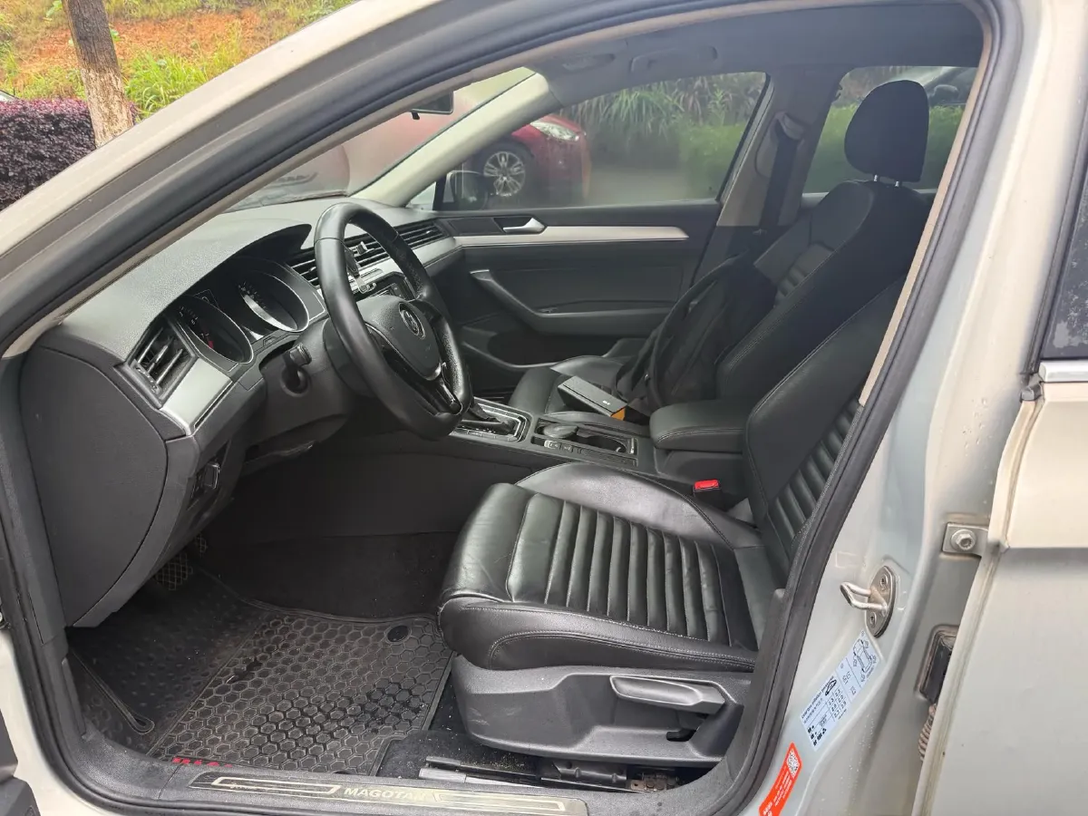 2018 Volkswagen Magotan 1.4T 150HP L4 7DCT,autocango,china used car exporter,china ev exporter,chinese used car exporter,chinese used ev exporter