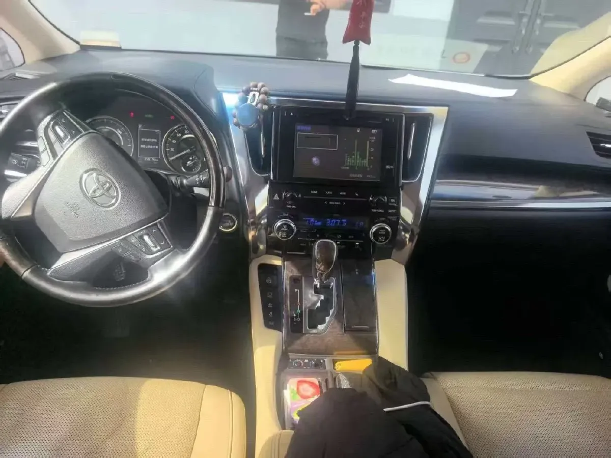 2019 Toyota Vellfire 2.5L 117HP L4 E-CVT Hybrid,autocango,china used car exporter,china ev exporter,chinese used car exporter,chinese used ev exporter