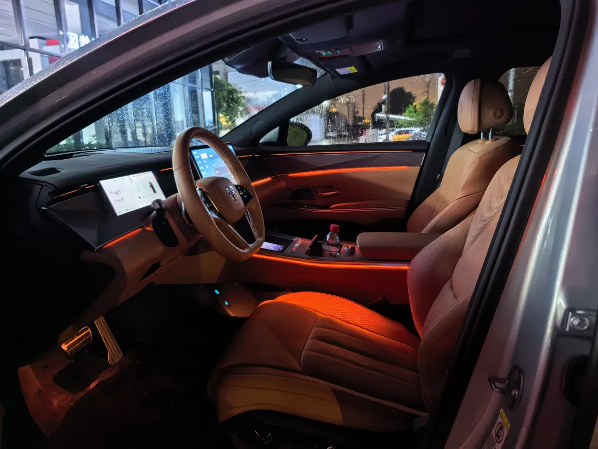 2025 BYD HanL BEV,autocango,china used car exporter,china ev exporter,chinese used car exporter,chinese used ev exporter