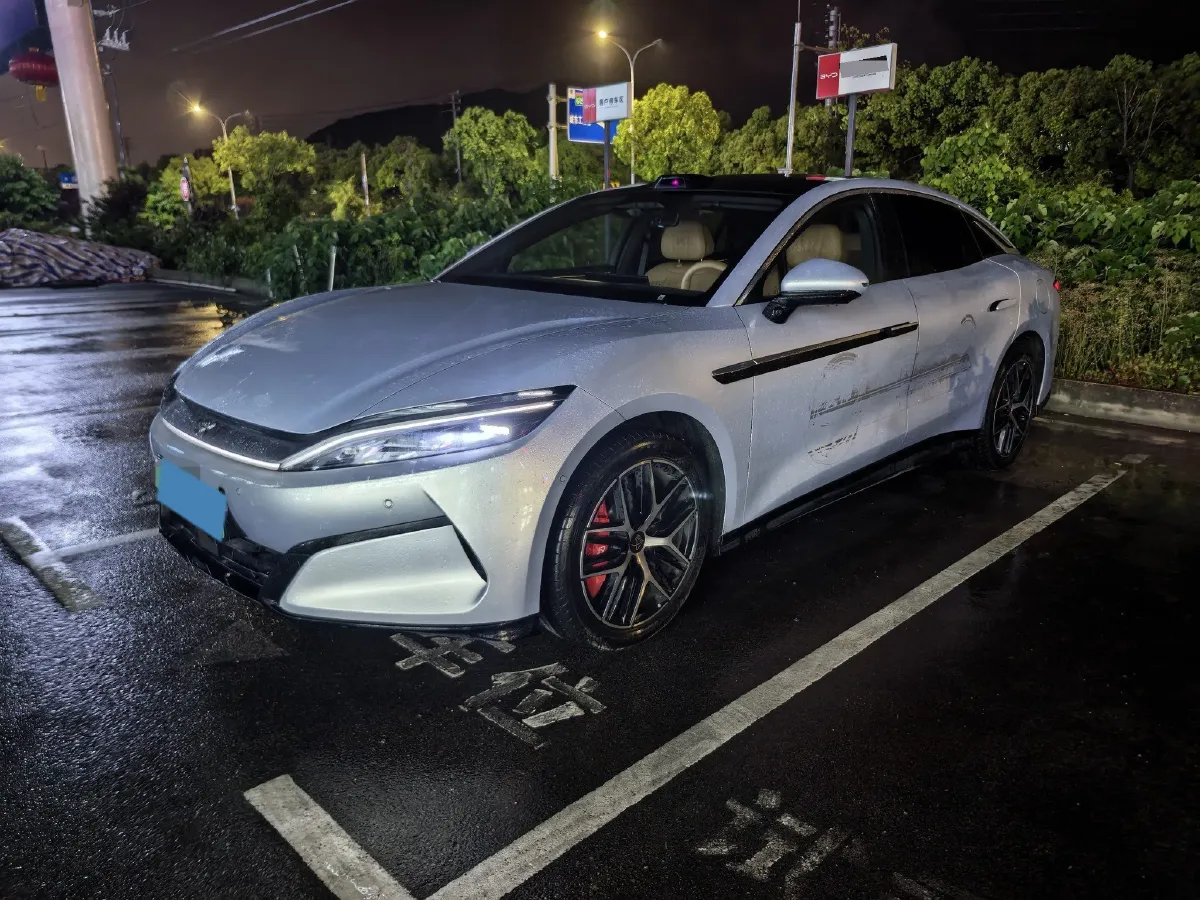 2025 BYD HanL BEV,autocango,china used car exporter,china ev exporter,chinese used car exporter,chinese used ev exporter