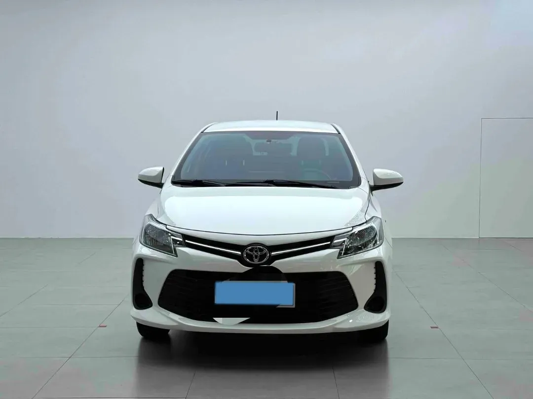 2021 Toyota Vios 1.5L 112HP L4 CVT,autocango,china used car exporter,china ev exporter,chinese used car exporter,chinese used ev exporter