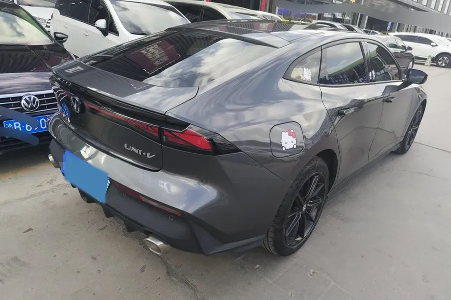 2023 ChangAn UNI-V iDD 1.5T 170HP L4 6TCT PHEV 18.4KWH,autocango,china used car exporter,china ev exporter,chinese used car exporter,chinese used ev exporter