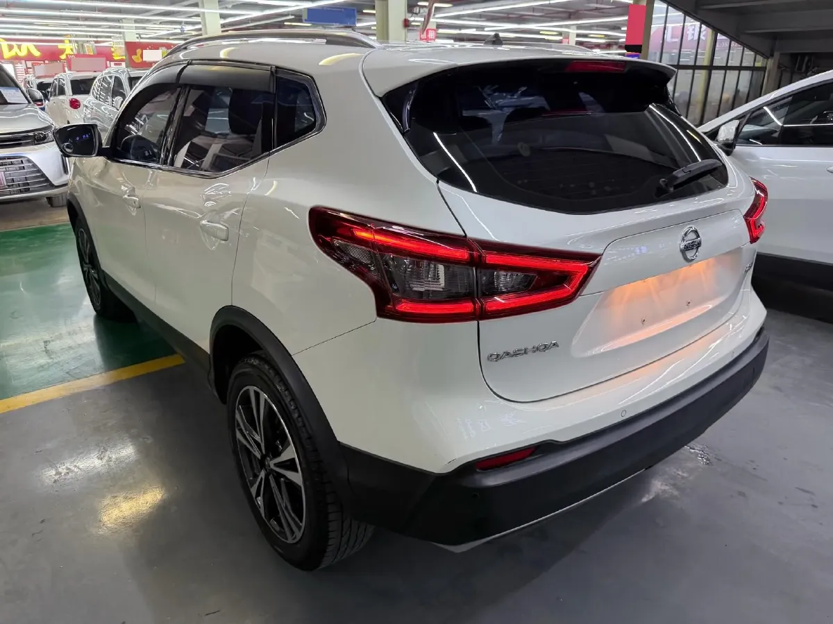 2021 Nissan Qashqai 2.0L 151HP L4 CVT,autocango,china used car exporter,china ev exporter,chinese used car exporter,chinese used ev exporter