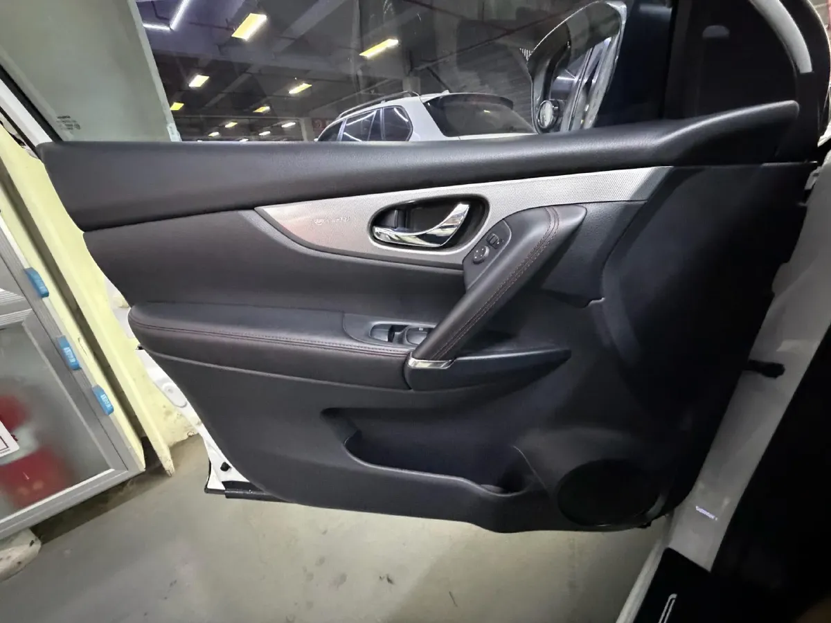 2021 Nissan Qashqai 2.0L 151HP L4 CVT,autocango,china used car exporter,china ev exporter,chinese used car exporter,chinese used ev exporter