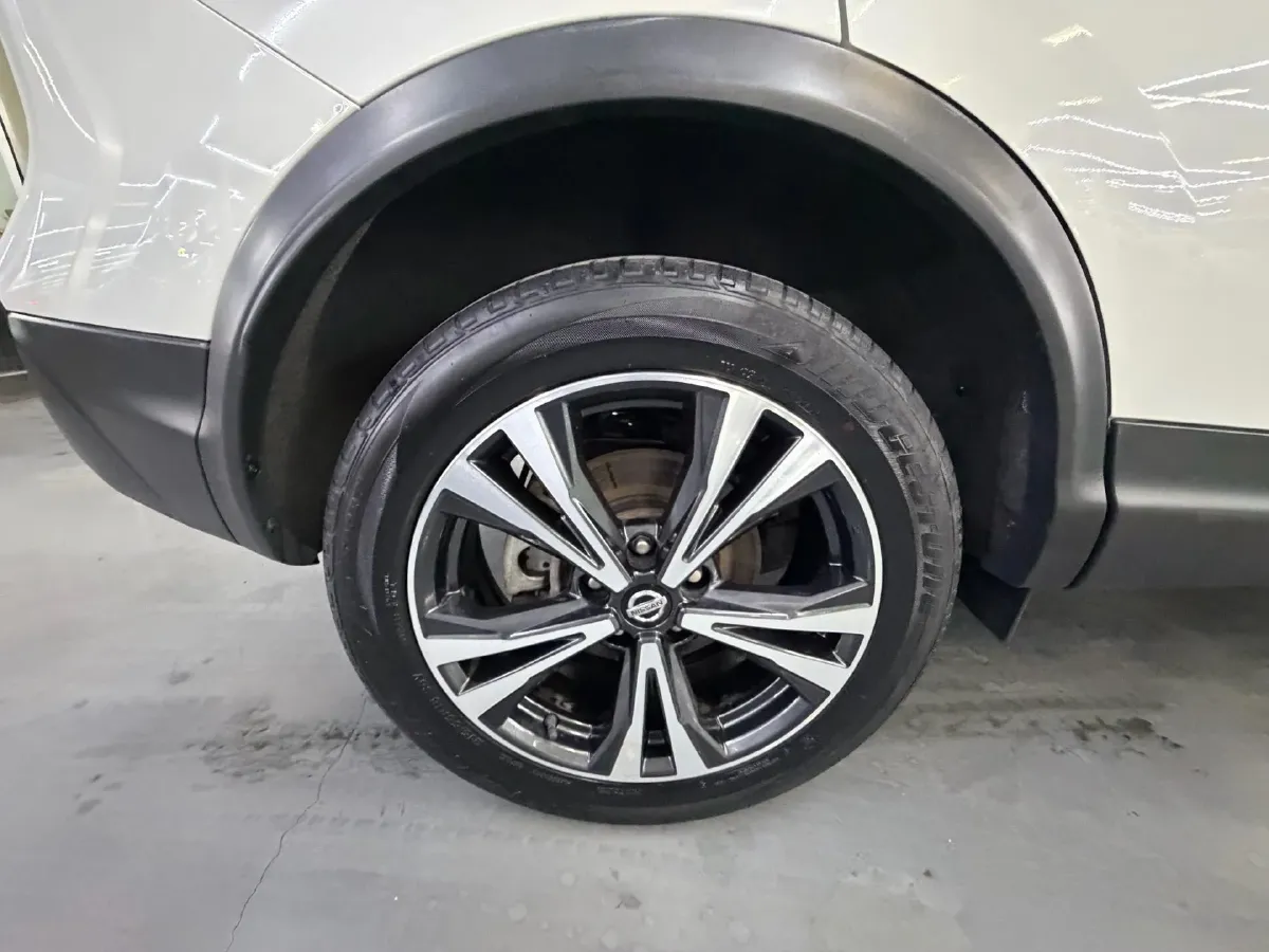2021 Nissan Qashqai 2.0L 151HP L4 CVT,autocango,china used car exporter,china ev exporter,chinese used car exporter,chinese used ev exporter