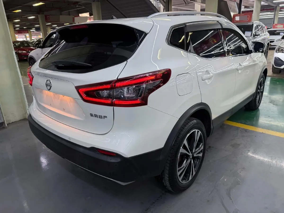 2021 Nissan Qashqai 2.0L 151HP L4 CVT,autocango,china used car exporter,china ev exporter,chinese used car exporter,chinese used ev exporter