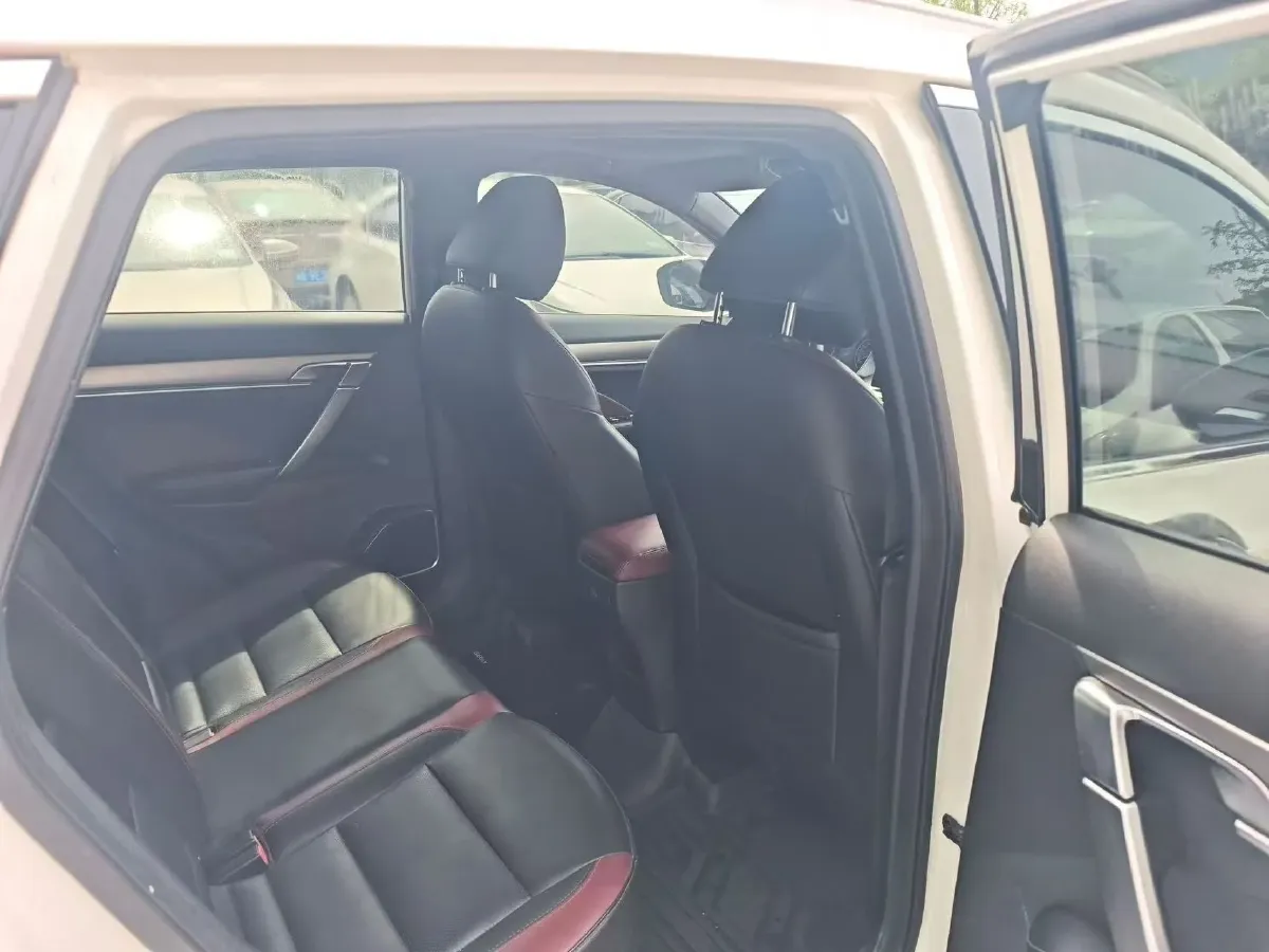 2023 Geely Coolray 1.4T 141HP L4 6MT,autocango,china used car exporter,china ev exporter,chinese used car exporter,chinese used ev exporter