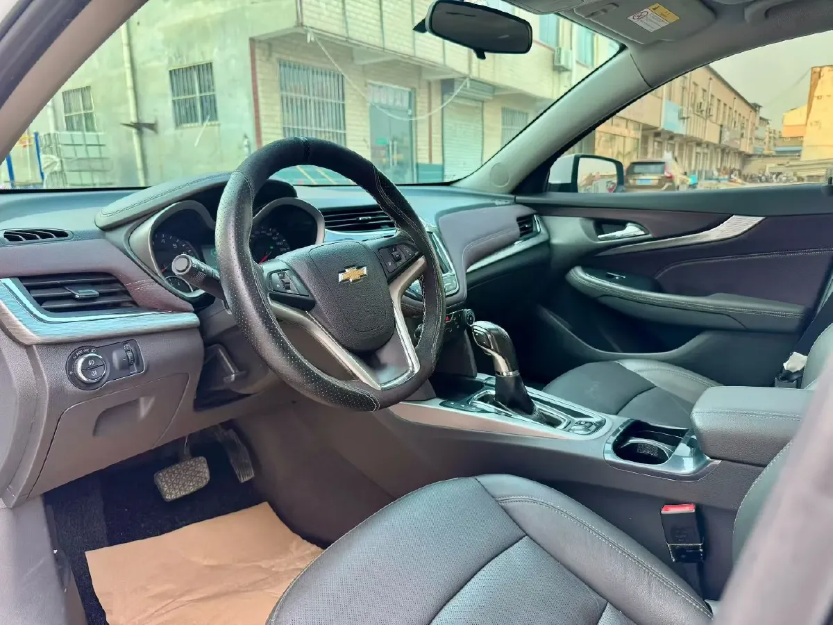 2018 Chevrolet Malibu 1.5T 170HP L4 6AT,autocango,china used car exporter,china ev exporter,chinese used car exporter,chinese used ev exporter