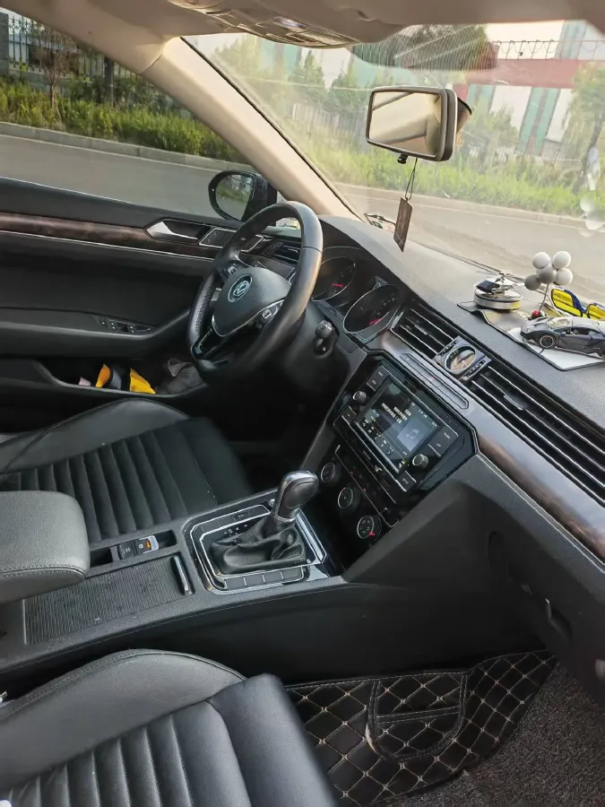 2019 Chevrolet Malibu XL 2.0T 241HP L4 9AT,autocango,china used car exporter,china ev exporter,chinese used car exporter,chinese used ev exporter