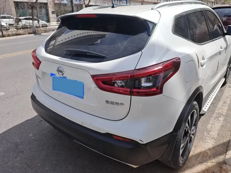 2022 Nissan Qashqai 2.0L 151HP L4 CVT,autocango,china used car exporter,china ev exporter,chinese used car exporter,chinese used ev exporter