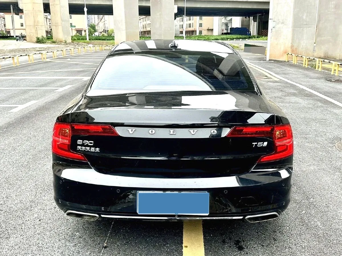 2019 Volvo S90 2.0T 254HP L4 8AT,autocango,china used car exporter,china ev exporter,chinese used car exporter,chinese used ev exporter