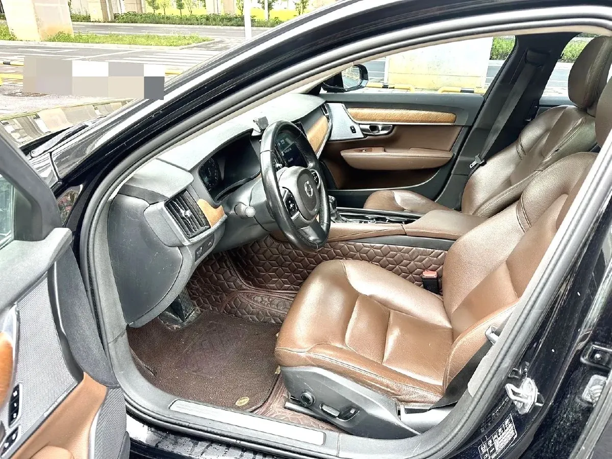 2019 Volvo S90 2.0T 254HP L4 8AT,autocango,china used car exporter,china ev exporter,chinese used car exporter,chinese used ev exporter