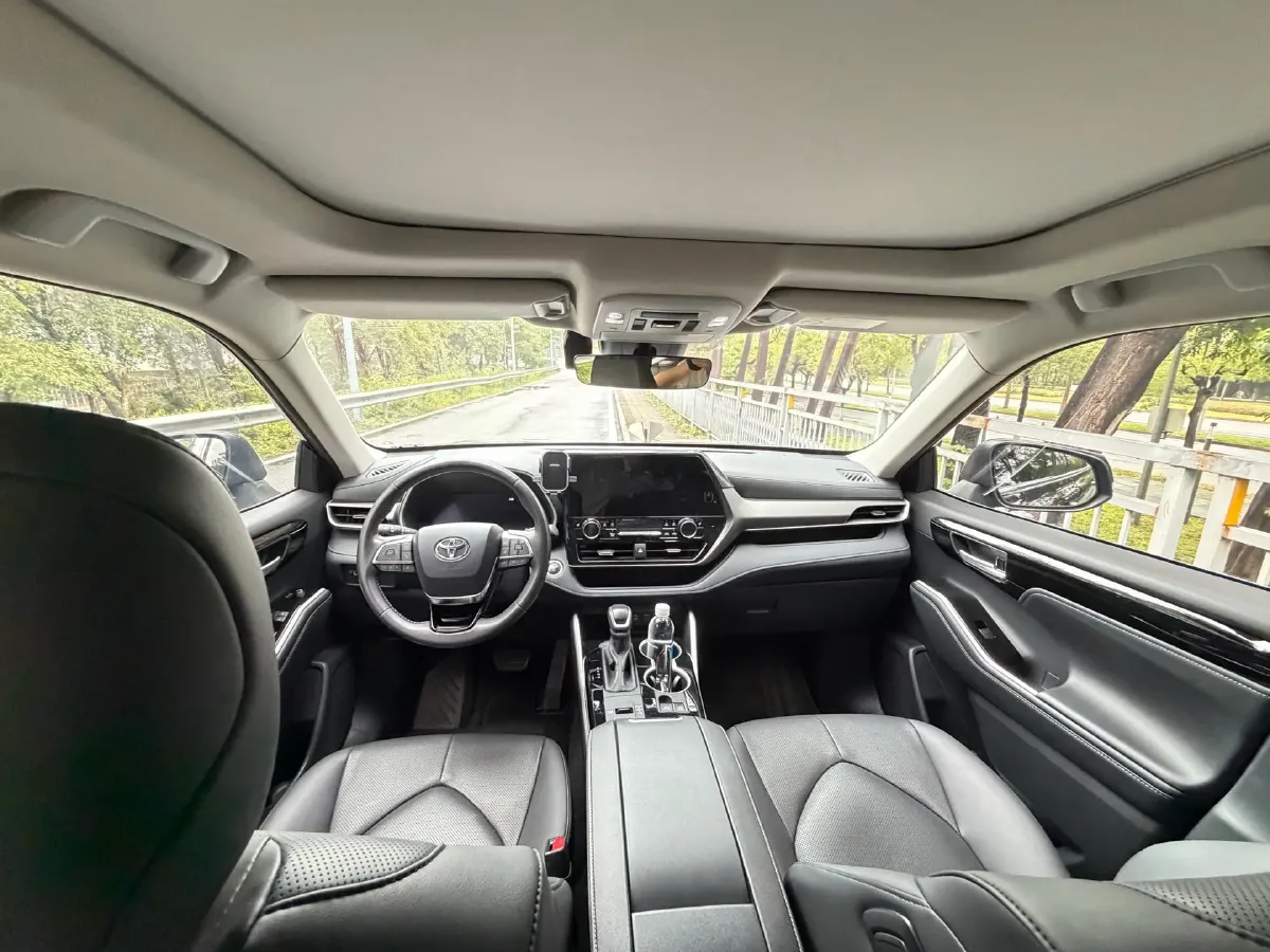 2024 Toyota Highlander 2.5L 189HP L4 E-CVT Hybrid,autocango,china used car exporter,china ev exporter,chinese used car exporter,chinese used ev exporter