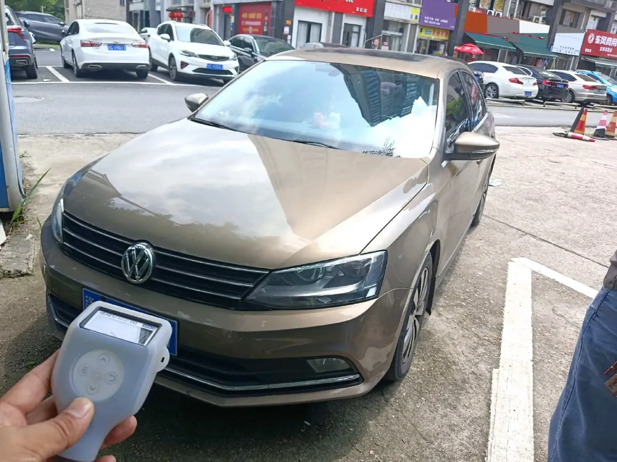 2018 Volkswagen Bora 1.4T 131HP L4 7DCT,autocango,china used car exporter,china ev exporter,chinese used car exporter,chinese used ev exporter