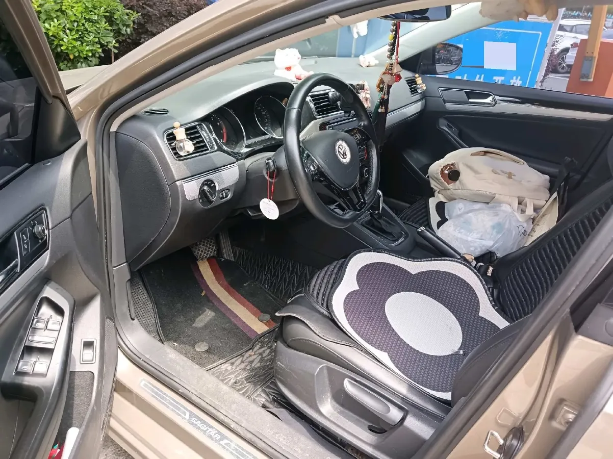 2018 Volkswagen Bora 1.4T 131HP L4 7DCT,autocango,china used car exporter,china ev exporter,chinese used car exporter,chinese used ev exporter