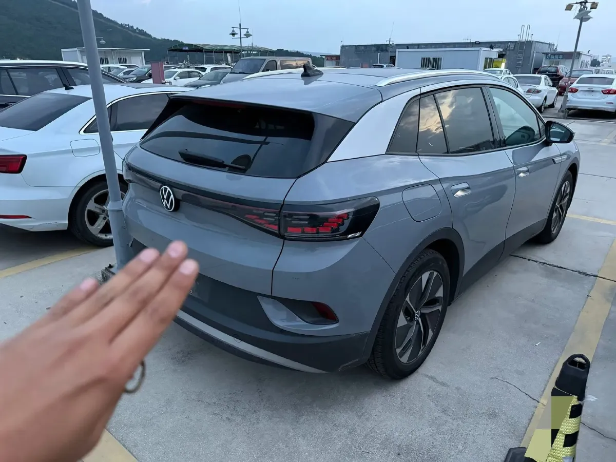 2024 Volkswagen ID.4 Crozz BEV 55.7KWH,autocango,china used car exporter,china ev exporter,chinese used car exporter,chinese used ev exporter
