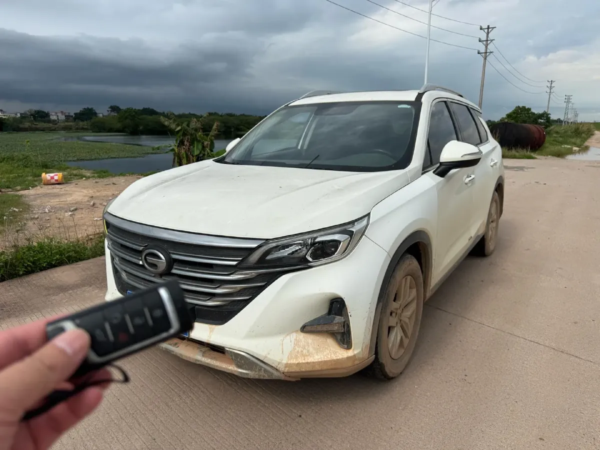 2019 GAC Trumpchi GS5 1.5T 169HP L4 6AT,autocango,china used car exporter,china ev exporter,chinese used car exporter,chinese used ev exporter