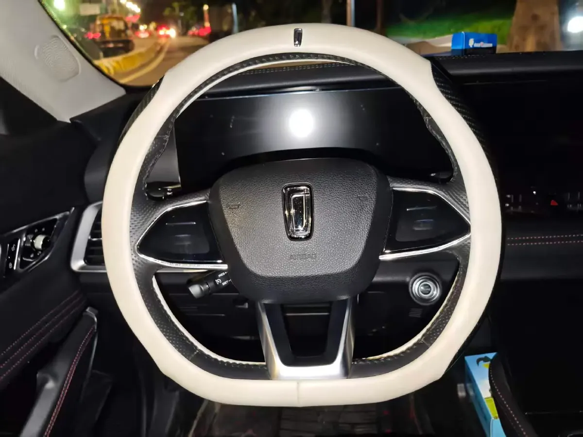 2019 Chevrolet Malibu XL 1.3T 165HP L3 CVT,autocango,china used car exporter,china ev exporter,chinese used car exporter,chinese used ev exporter