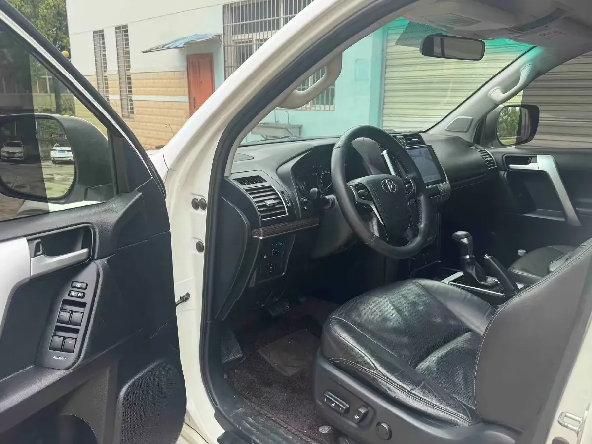 2018 Toyota Land Cruiser Prado 3.5L 280HP V6 6AT,autocango,china used car exporter,china ev exporter,chinese used car exporter,chinese used ev exporter