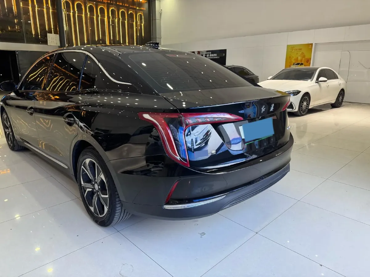 2022 HongQi E-QM5 BEV 54KWH,autocango,china used car exporter,china ev exporter,chinese used car exporter,chinese used ev exporter