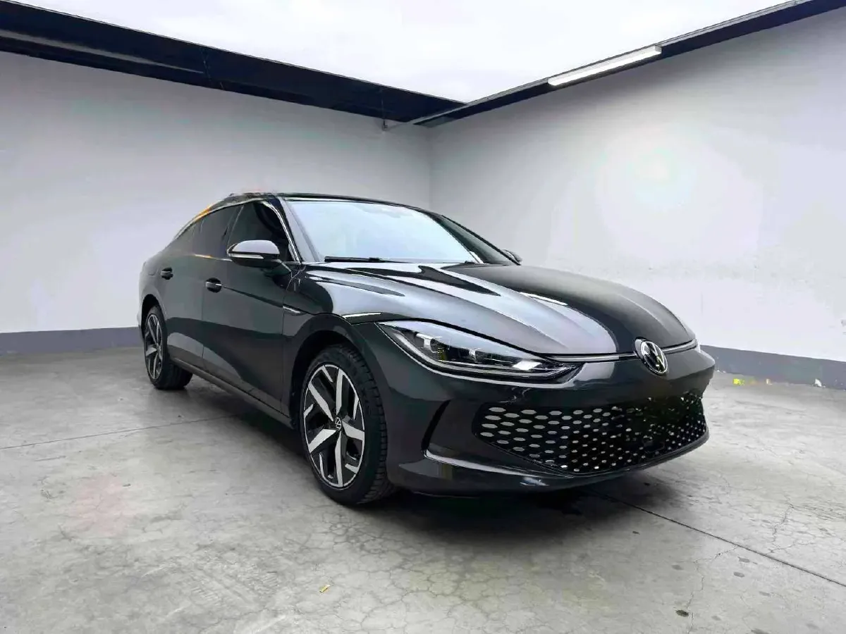 2023 Volkswagen Lamando 1.4T 150HP L4 7DCT,autocango,china used car exporter,china ev exporter,chinese used car exporter,chinese used ev exporter
