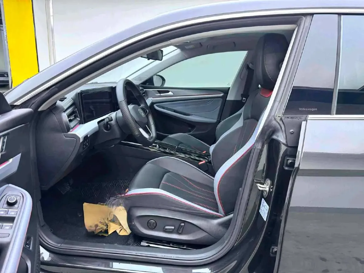 2023 Volkswagen Lamando 1.4T 150HP L4 7DCT,autocango,china used car exporter,china ev exporter,chinese used car exporter,chinese used ev exporter