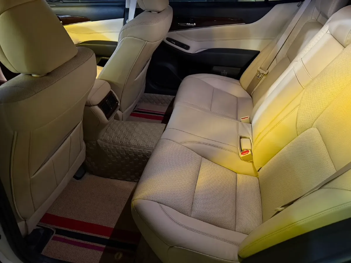 2018 Infiniti Q50L 2.0T 211HP L4 7AT,autocango,china used car exporter,china ev exporter,chinese used car exporter,chinese used ev exporter