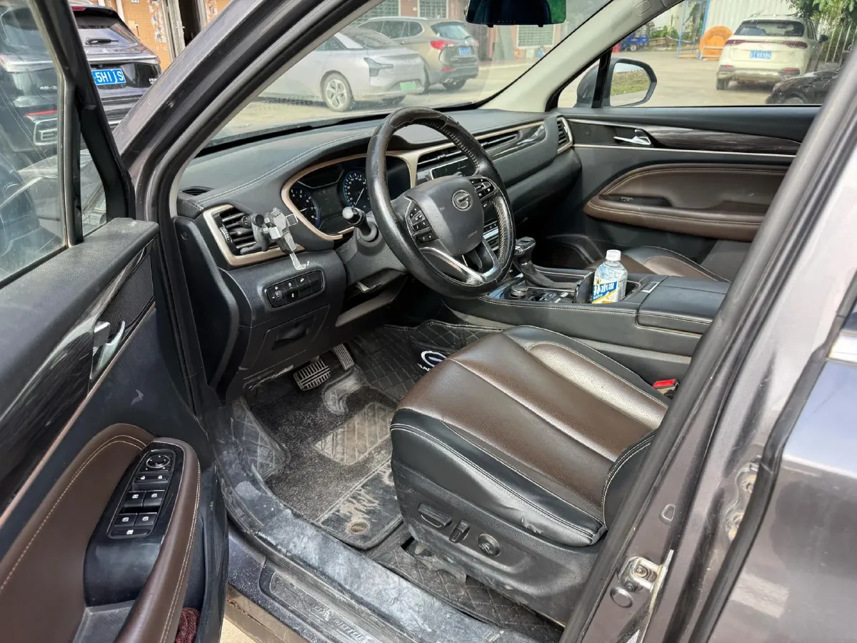 2019 GAC Trumpchi GS5 1.5T 169HP L4 6AT,autocango,china used car exporter,china ev exporter,chinese used car exporter,chinese used ev exporter