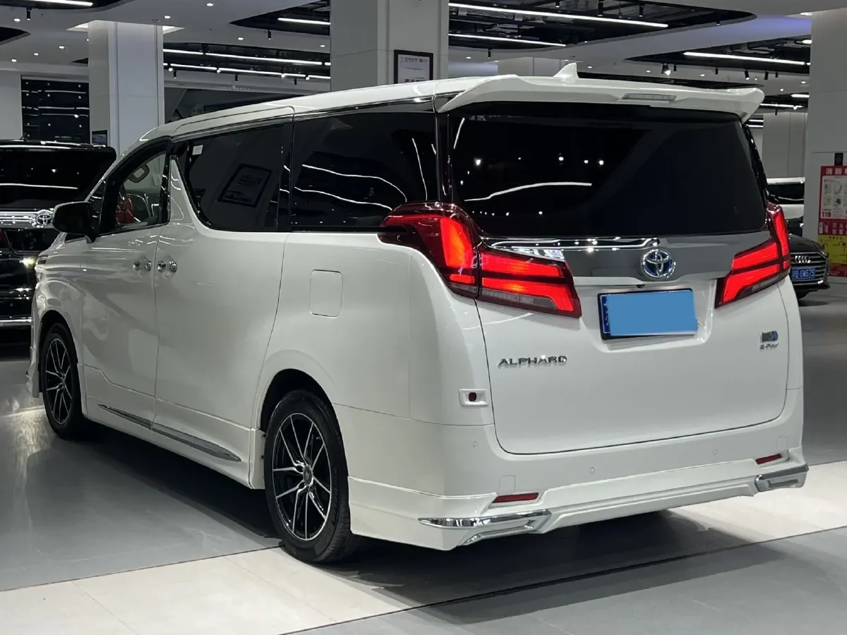 2020 Toyota Alphard 2.5L 117HP L4 E-CVT Hybrid,autocango,china used car exporter,china ev exporter,chinese used car exporter,chinese used ev exporter