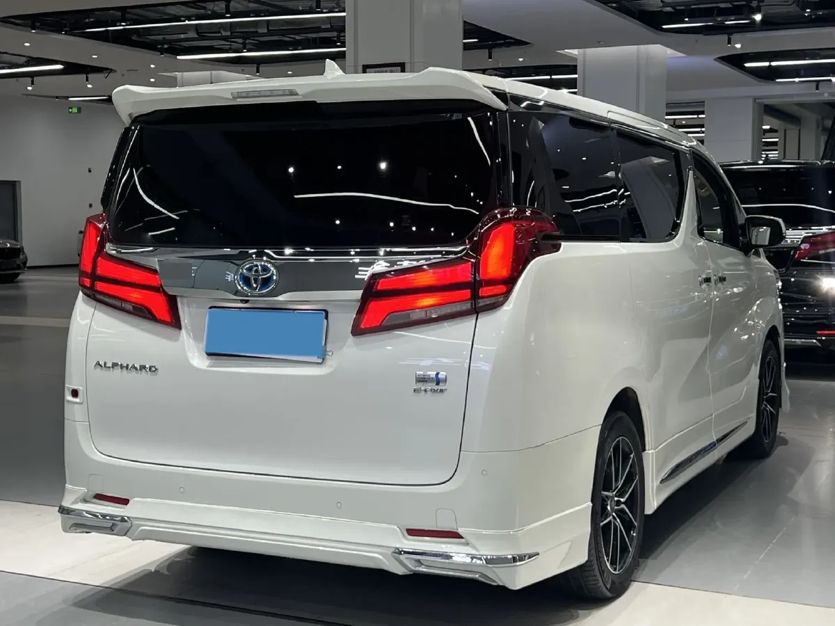2020 Toyota Alphard 2.5L 117HP L4 E-CVT Hybrid,autocango,china used car exporter,china ev exporter,chinese used car exporter,chinese used ev exporter