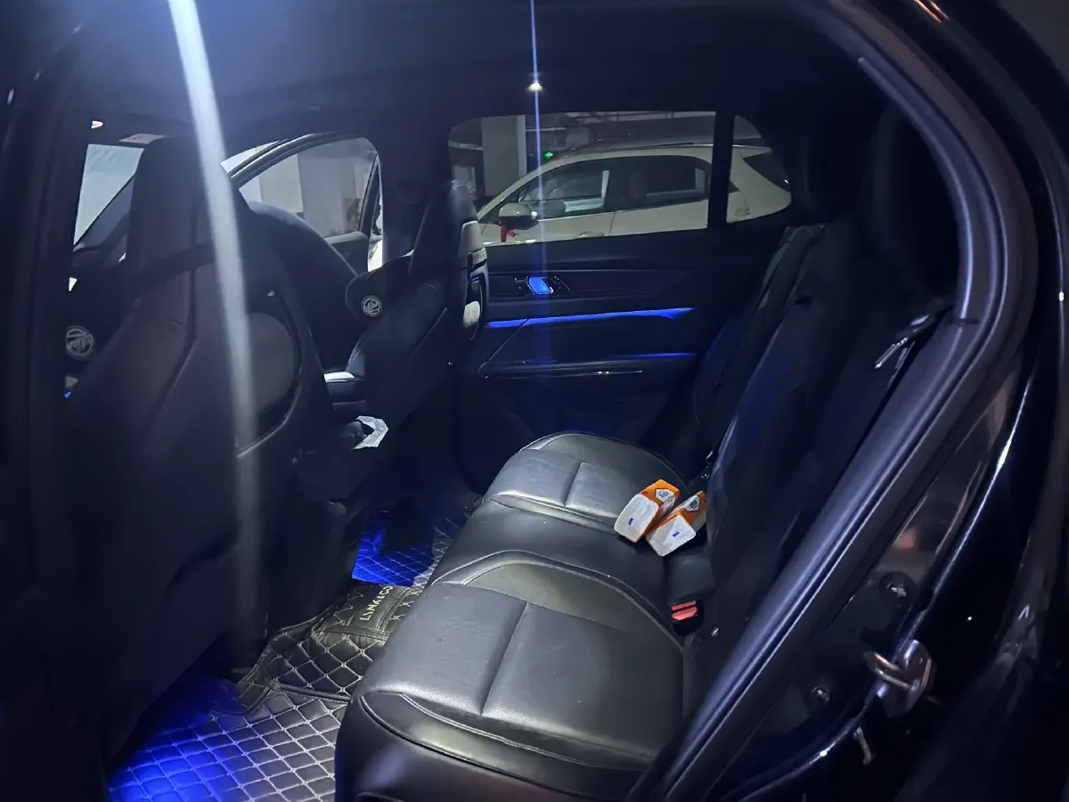 2021 LYNK&CO 01 2.0T 254HP L4 8AT,autocango,china used car exporter,china ev exporter,chinese used car exporter,chinese used ev exporter