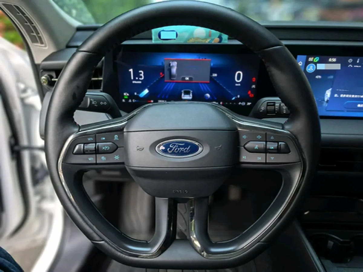 2023 Ford Mondeo 2.0T 254HP L4 8AT,autocango,china used car exporter,china ev exporter,chinese used car exporter,chinese used ev exporter