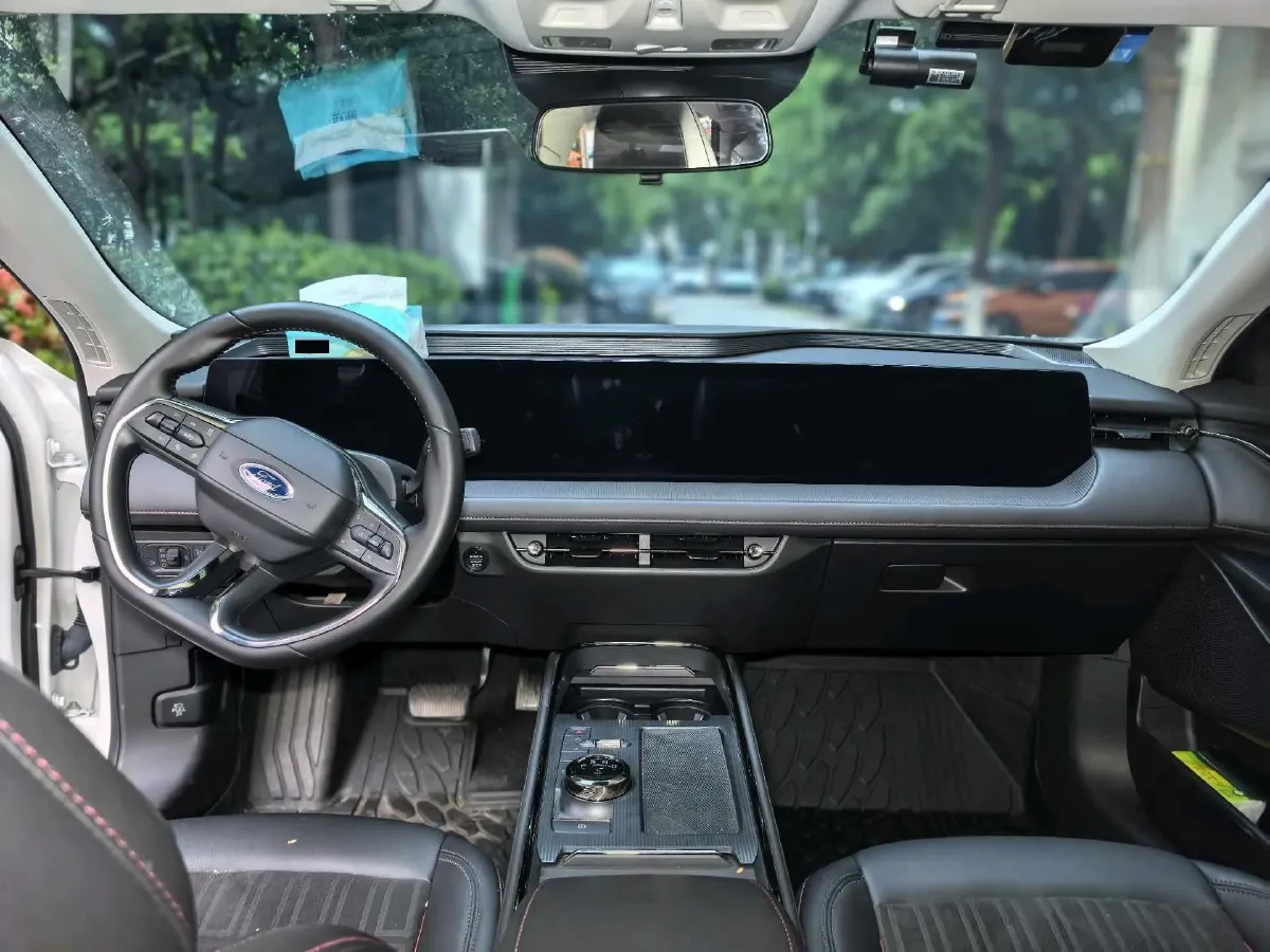 2023 Ford Mondeo 2.0T 254HP L4 8AT,autocango,china used car exporter,china ev exporter,chinese used car exporter,chinese used ev exporter
