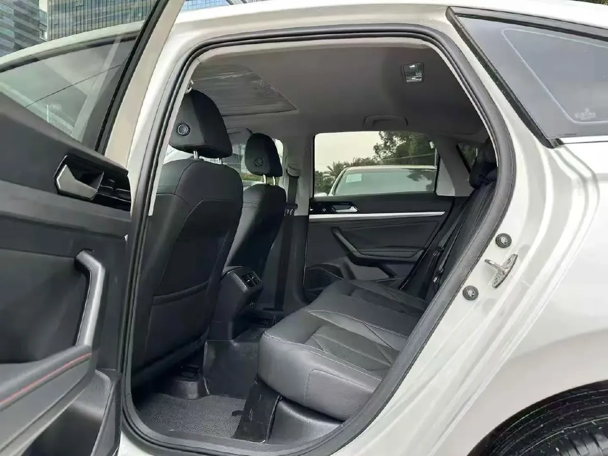 2024 Volkswagen Lavida 1.5T 160HP L4 7DCT,autocango,china used car exporter,china ev exporter,chinese used car exporter,chinese used ev exporter