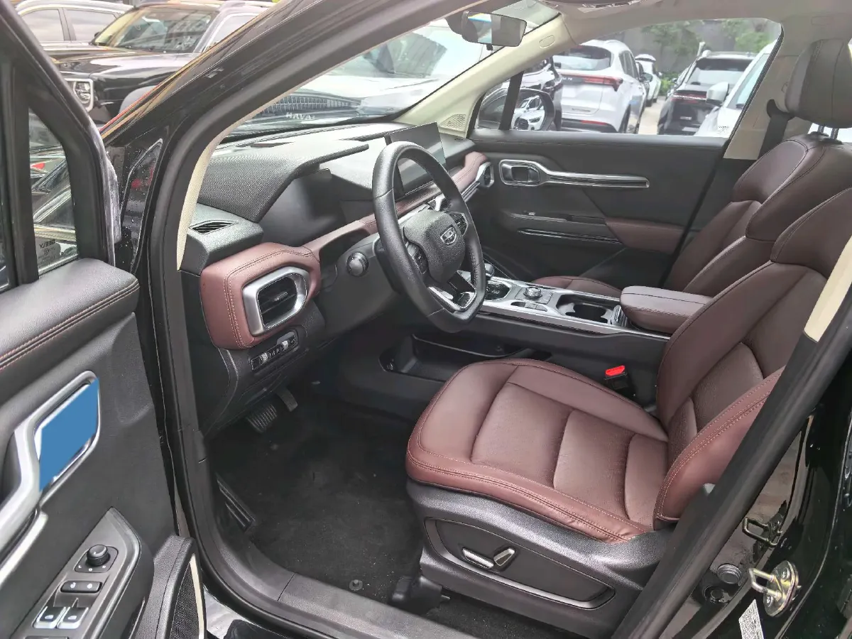 2022 Geely Okavango 1.8T 184HP L4 7DCT,autocango,china used car exporter,china ev exporter,chinese used car exporter,chinese used ev exporter